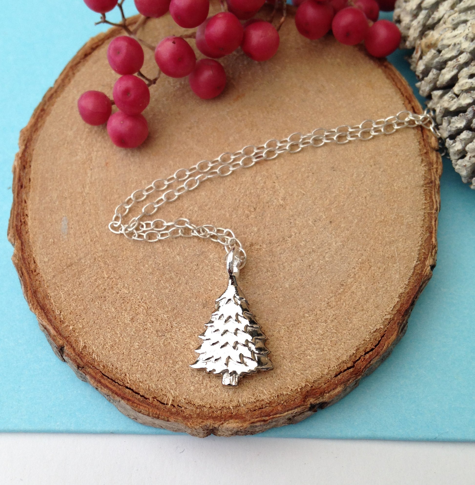 christmas tree necklace