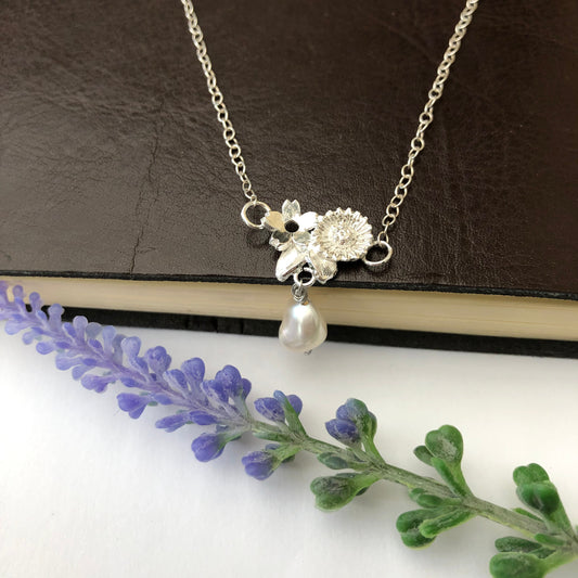 sterling silver flower and pearl necklace 