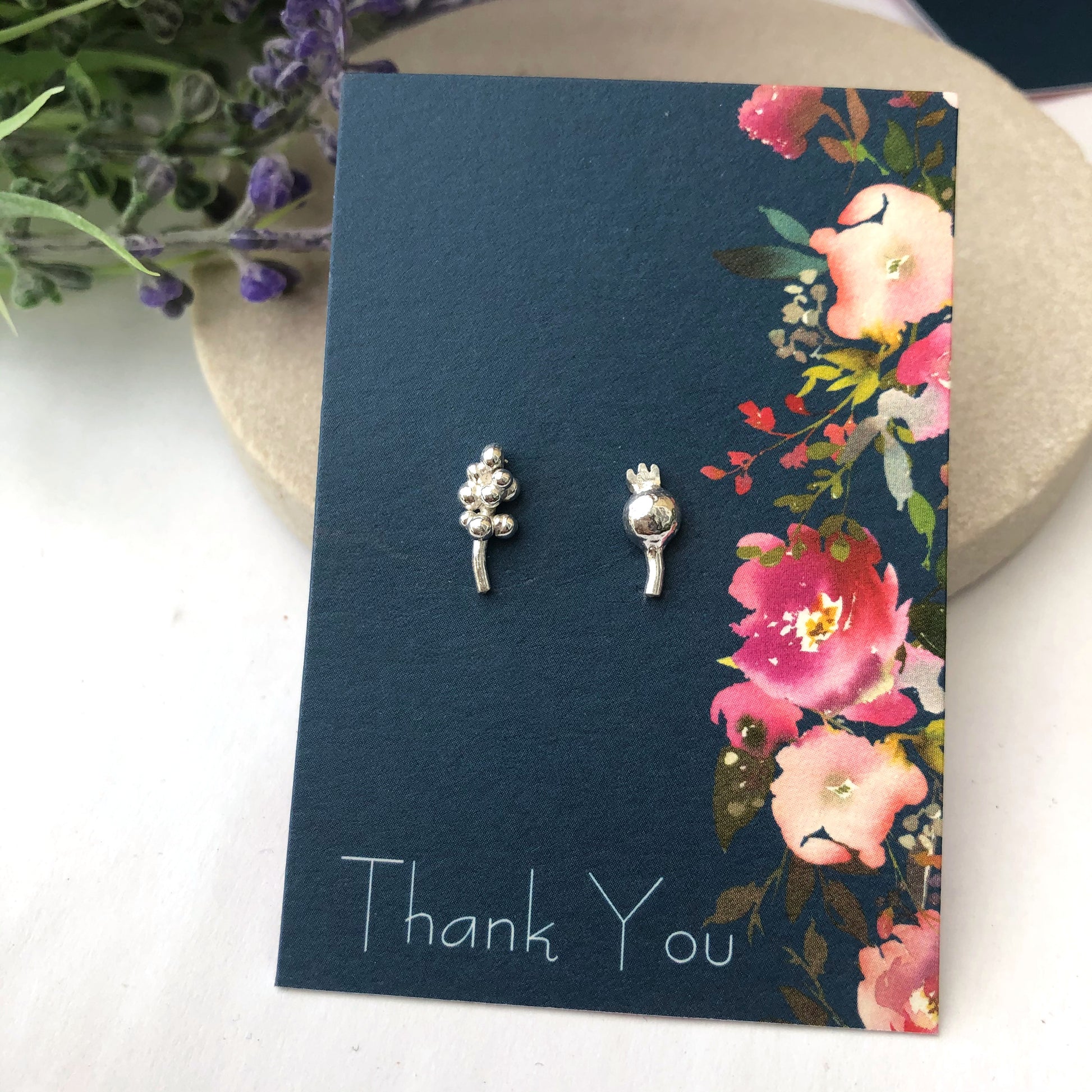 flower earrings with gift card